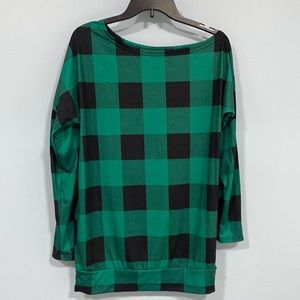 Off shoulder long plaid shirt